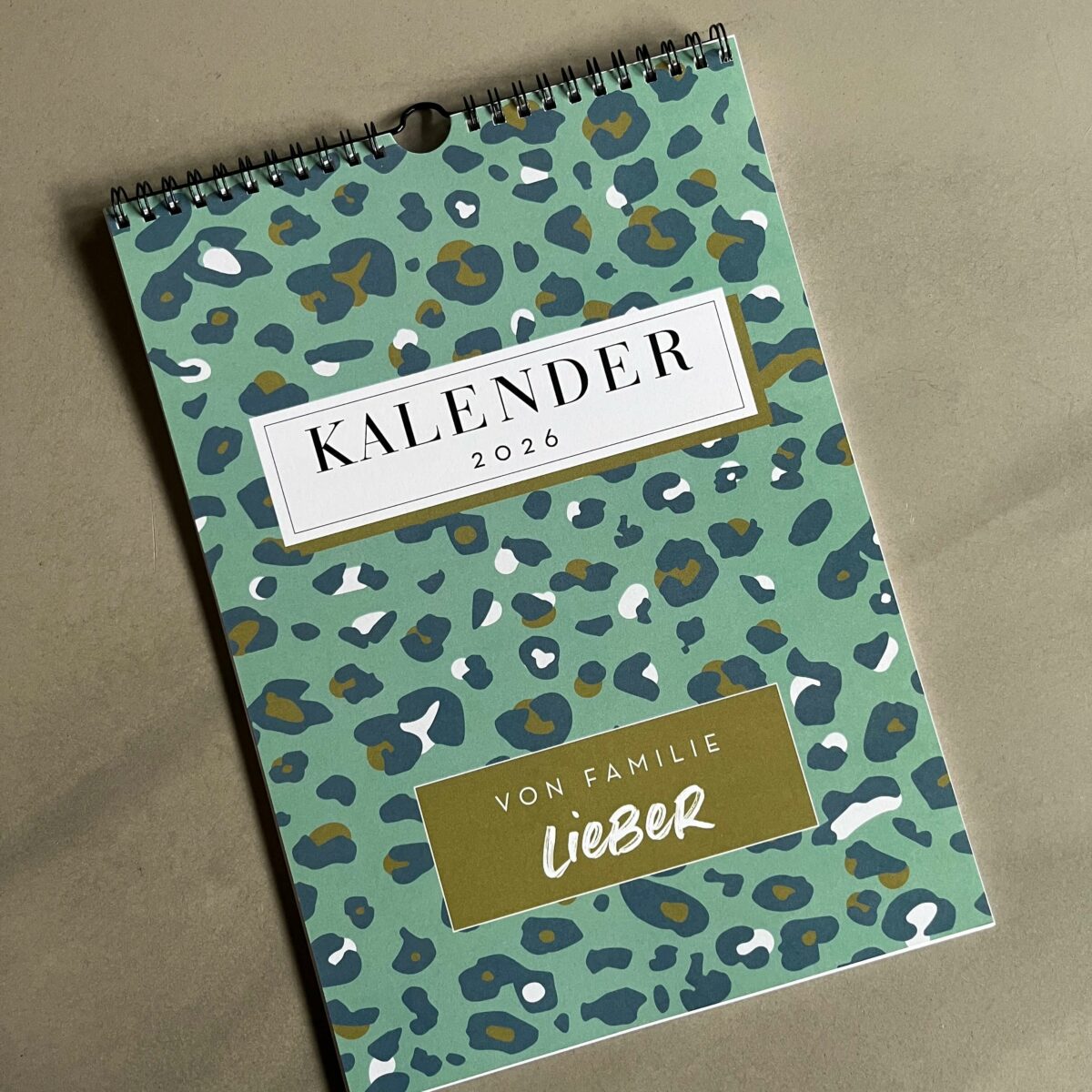 Familienkalender 2026 personalisiert , Wandkalender A4/A3 mit Namen, 1-6 Spalten - Image 4